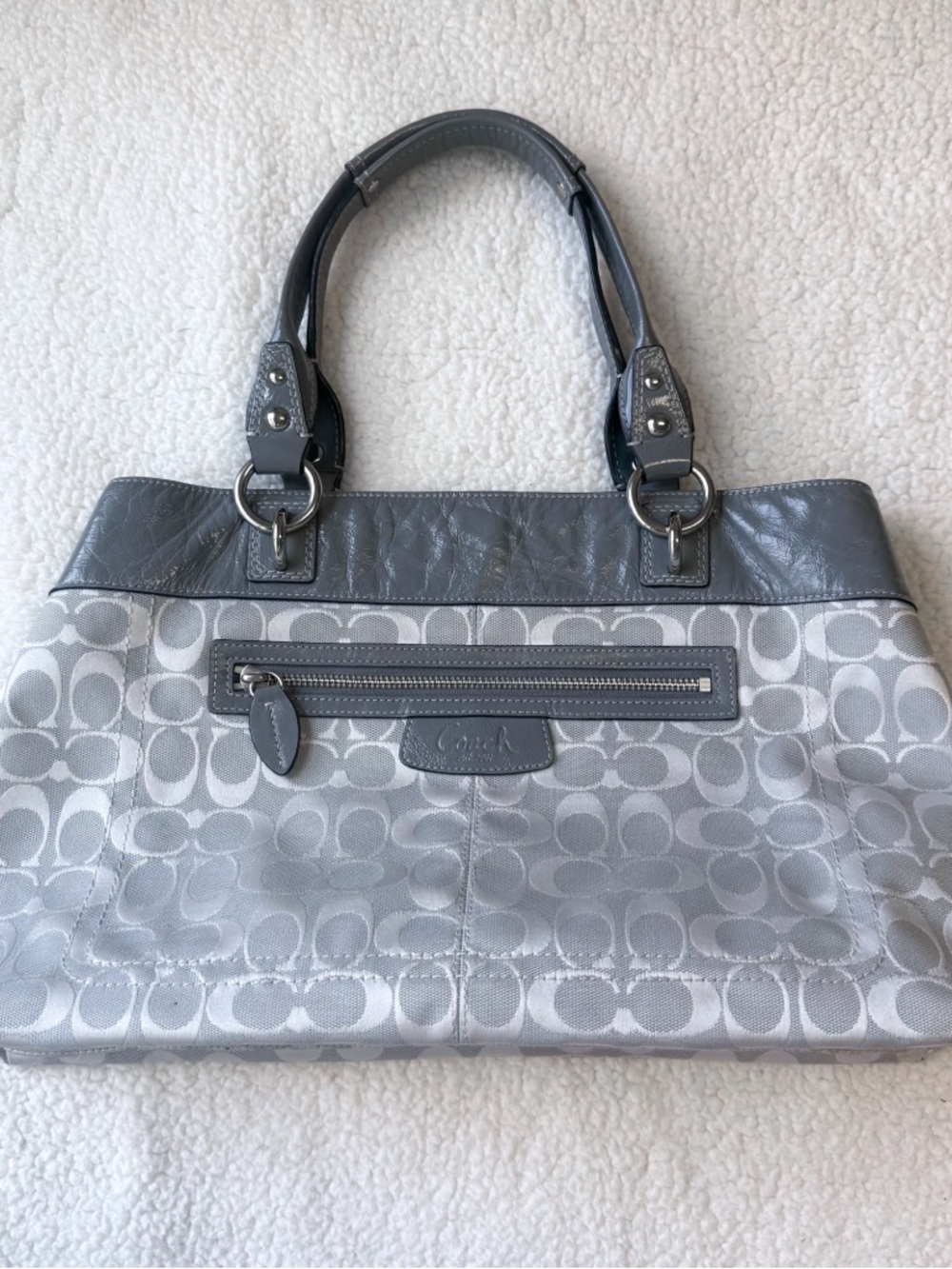 Coach Penelope Signature F15534 Jacquard/Patent Leather Silver Gray Tote GUC